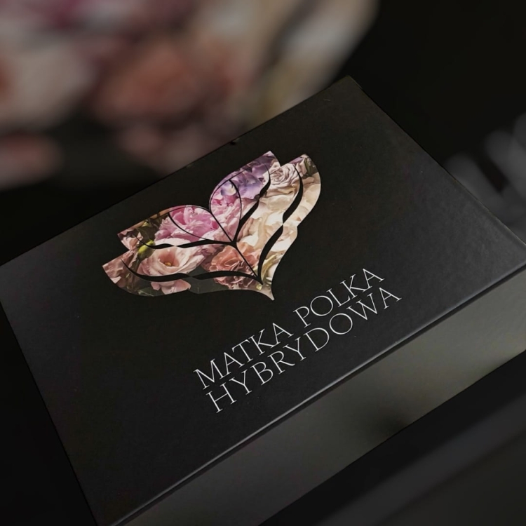 Pudełko magnetyczne Matka Polka Hybrydowa-7035