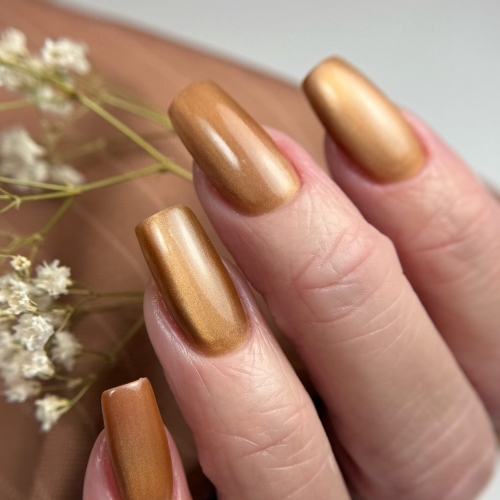 brązowy lakier hybrydowy