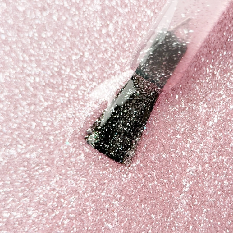 2025_07_07_rubber_base_soft_pink_closeup_800x800.webp