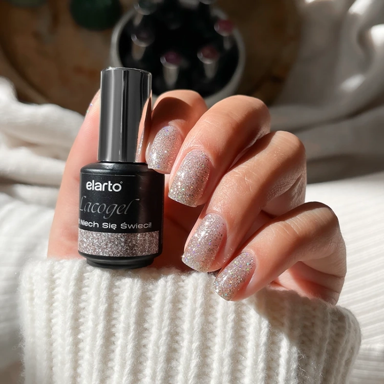 złoty lakier hybrydowy