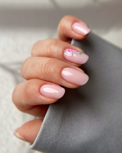 liquid płynny delikatny róż