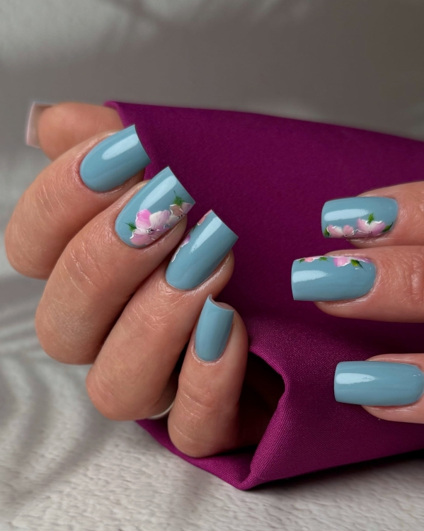 niebieski lakier elarto