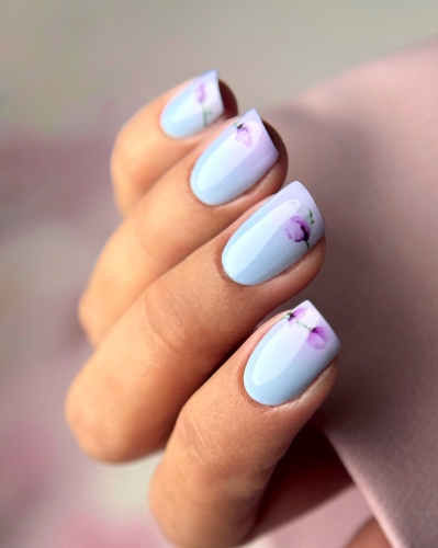 niebieski lakier hybrydowy