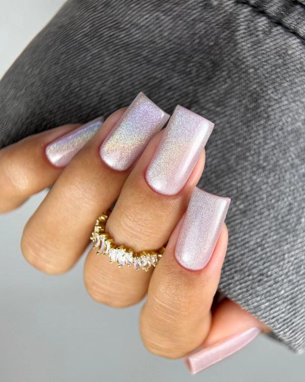 Top holo cat eye Elarto
