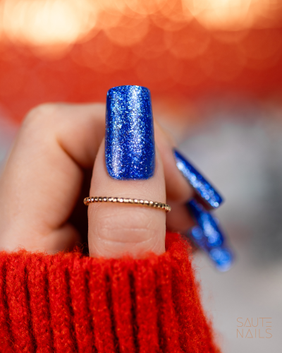 niebieski brokat saute nails