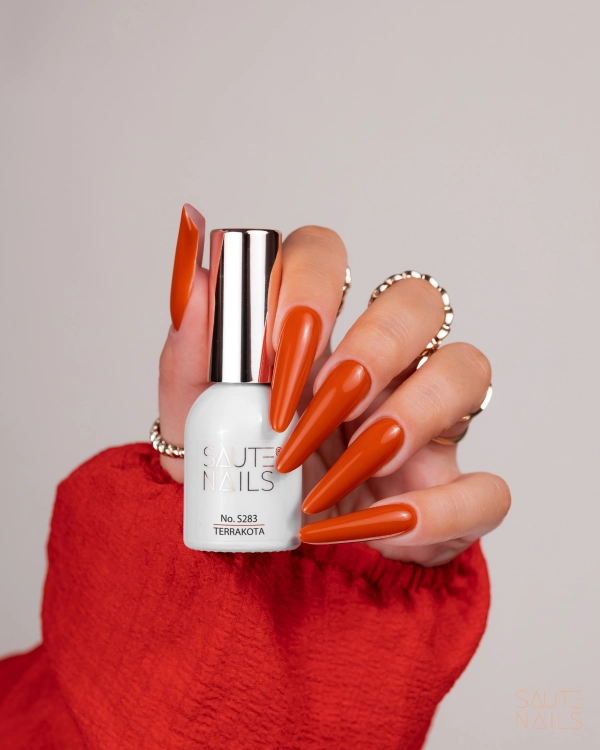 saute nails lakier