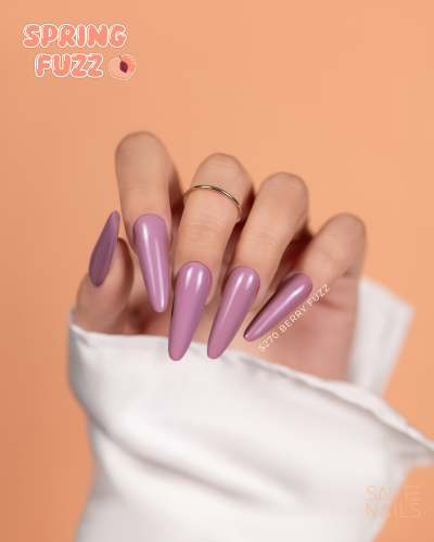 beżowy lakier saute nails