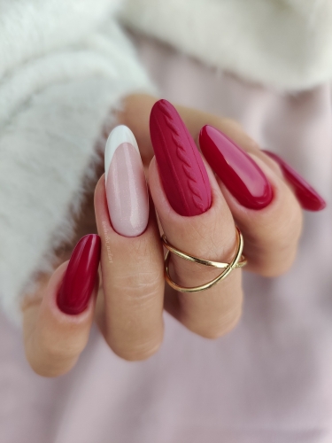 Lakier hybrydowy S227 Be True Saute Nails – stylizacja