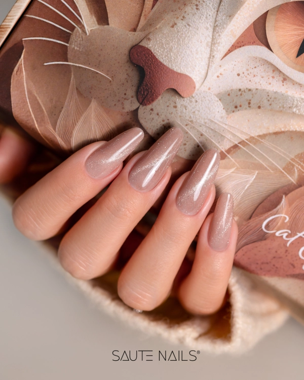 Lakier hybrydowy E15 Cat Effect Saute Nails – stylizacja