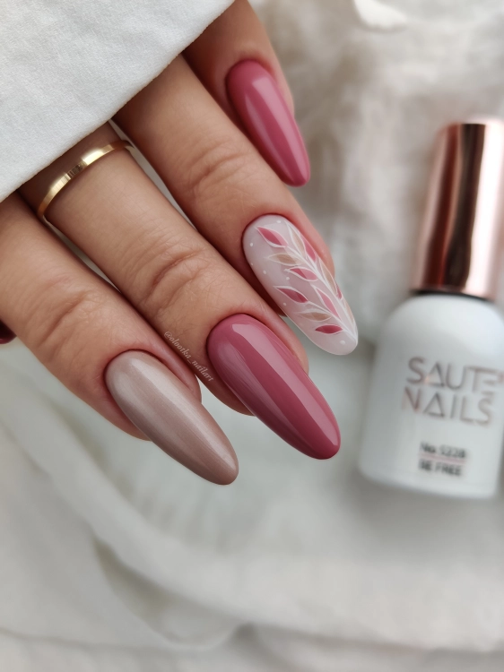 nude lakier saute nails