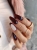 bordowy lakier saute nails