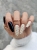 beżowy lakier saute nails