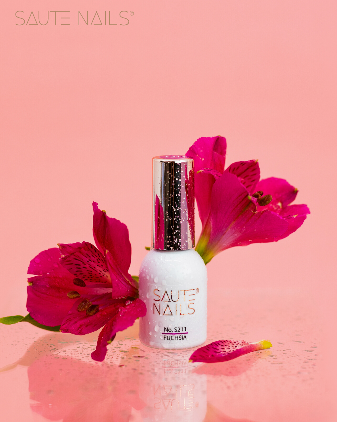 Lakier hybrydowy S211 Fuchsia Saute Nails – stylizacja